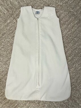HALO Fleece Sleep Sack Size Medium 16-24 lbs, 6-12 Months